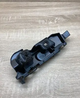 Skoda Superb B8 (3V) Rear bumper mounting bracket 3V9807394A