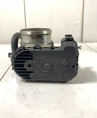 Audi TT Mk1 Throttle valve 06A133062C