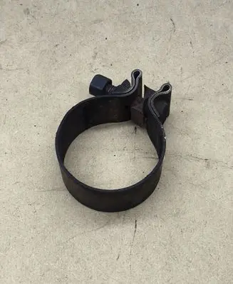 Muffler mount bracket/holder