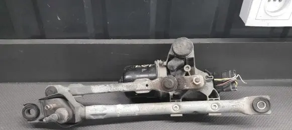 Peugeot 107 Front wiper linkage 38222124