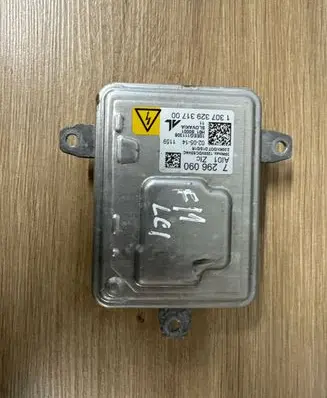 BMW 5 F10 F11 Headlight ballast module Xenon 7296090 10EEG111308 130732931700
