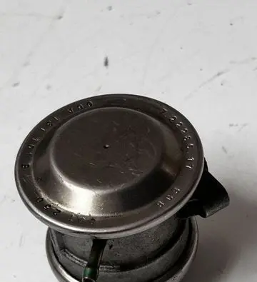 Audi A6 S6 C6 4F Valve 06A131101B