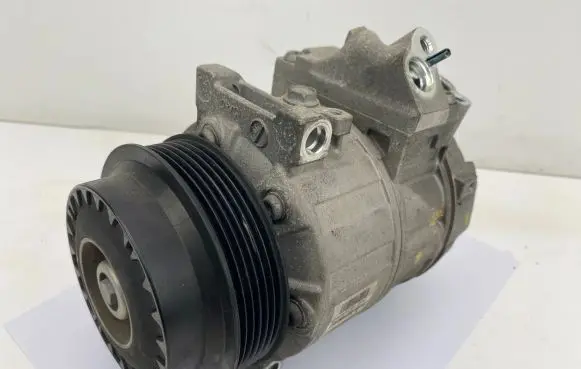 Mercedes-Benz E W212 Air conditioning (A/C) compressor (pump) A0022304511 Z0006615E 1031445253