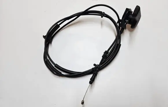 Engine bonnet/hood lock release cable