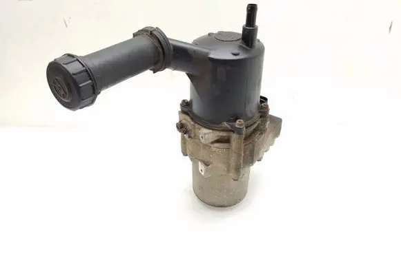 Peugeot 307 Power steering pump 9645102480