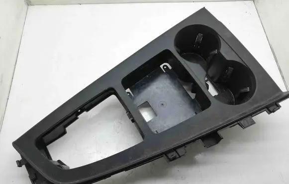 Other center console (tunnel) element