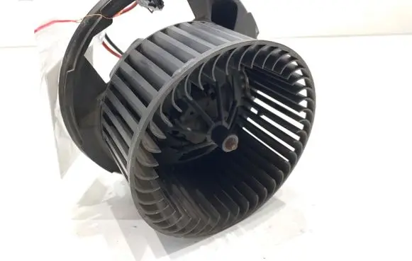 Volkswagen Golf V Heater fan/blower 1K1820015D
