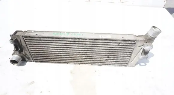 Volkswagen Amarok Intercooler radiator
