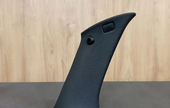 Citroen DS5 (C) pillar trim 9687343677