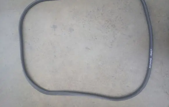 Hyundai Kona I Trunk rubber seal (body) 
