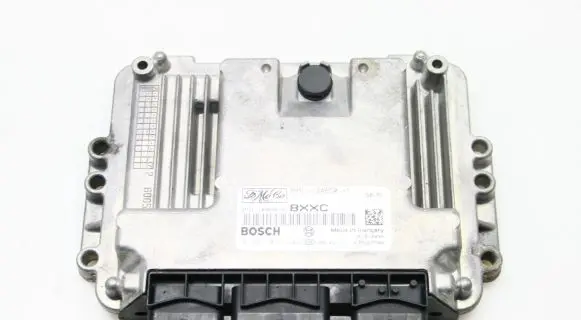 Ford Focus Engine control unit/module 8M5112A650XC