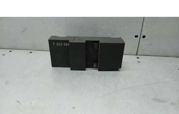 Volvo S60 ESP (stability system) control unit 8691998