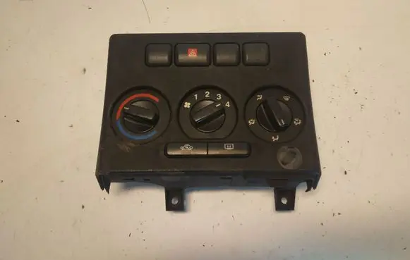 Opel Zafira A Climate control unit 90589777