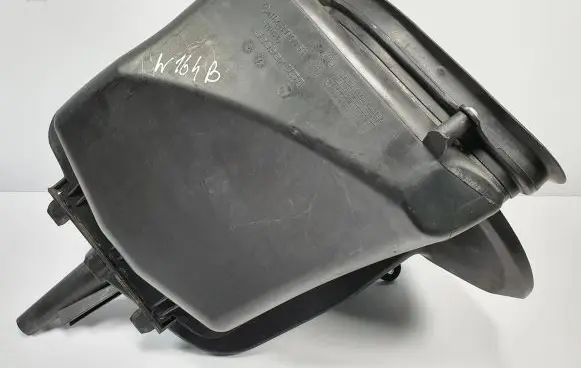 Mercedes-Benz ML W164 Other engine bay part A1648300053