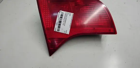 Audi A4 S4 B7 8E 8H Tailgate rear/tail lights 8E9945093