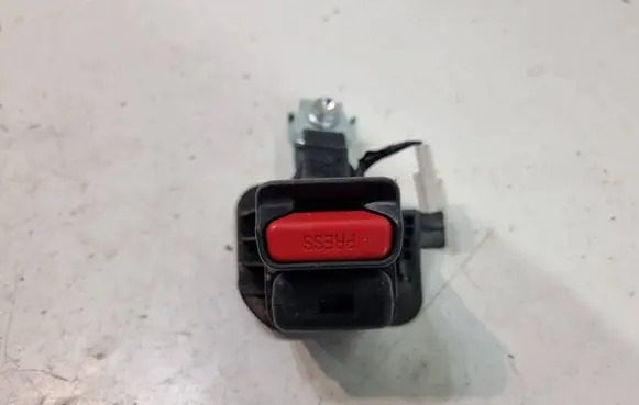 Toyota C-HR I Rear seatbelt buckle 1129807