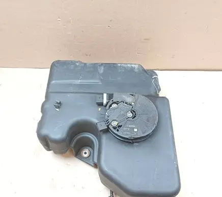 BMW 5 F10 F11 AdBlue liquid reservoir 7286064 0444040005