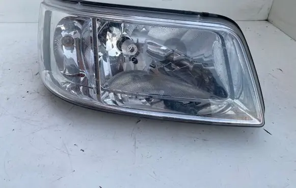 Volkswagen Transporter - Caravelle T5 Headlight/headlamp 7H1941016J