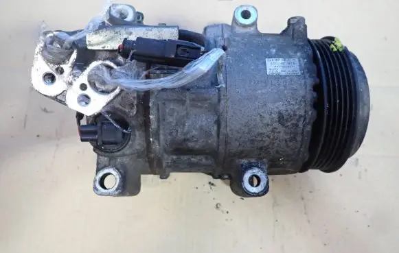 Mercedes-Benz B W245 Air conditioning (A/C) compressor (pump) A0022304711