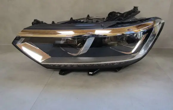 Volkswagen PASSAT B8 Headlight/headlamp 3G1941035C