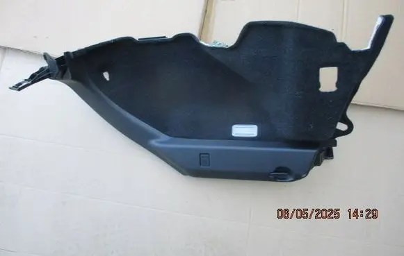 Lexus UX Trunk/boot side trim panel 6473076060