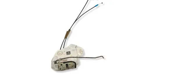 Mitsubishi Outlander Front door lock 