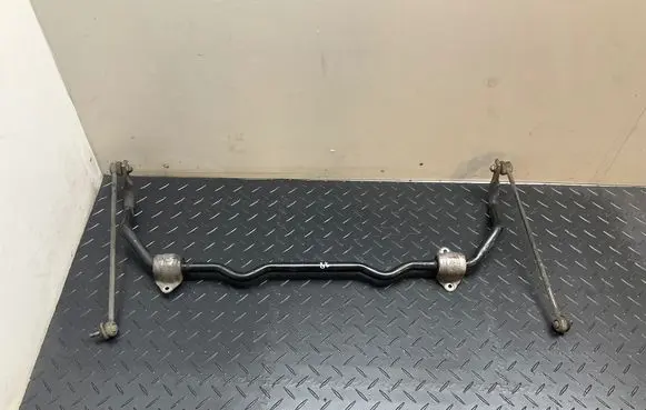BMW 5 E60 E61 Front anti-roll bar/sway bar 6768080