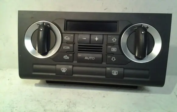 Audi A3 S3 8P Climate control unit 8P0820043M 412206018039