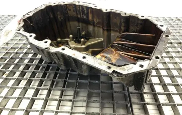 Volkswagen Golf V Oil sump 03C103603T