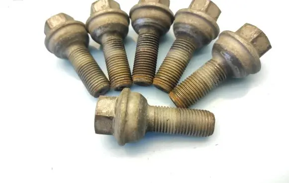 Mercedes-Benz Sprinter W906 Nuts/bolts 