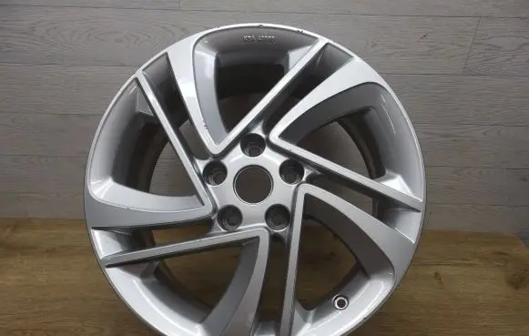 R17 alloy rim