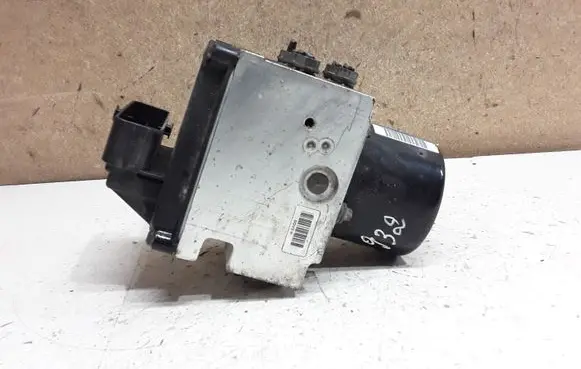 Volkswagen PASSAT B6 ABS Pump 3C0614109