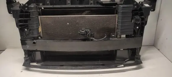 KIA Sportage Radiator support slam panel