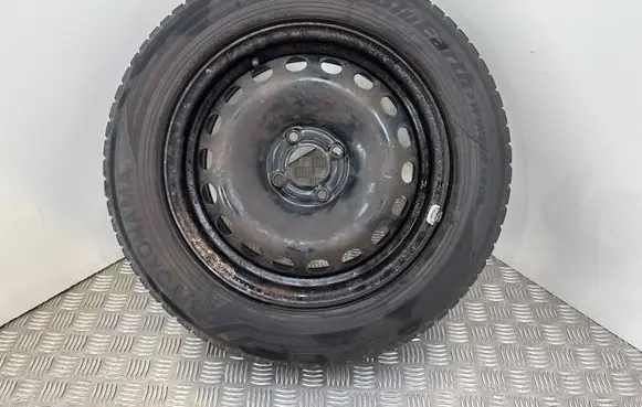 Dacia Sandero R15 spare wheel
