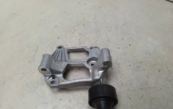 Generator/alternator bracket