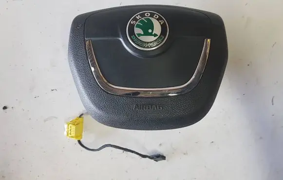 Skoda Superb B6 (3T) Steering wheel airbag 1Z0880201AKIAUTOPI 1Z0880201AK