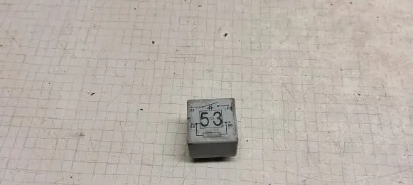 Volkswagen Transporter - Caravelle T5 Other relay 141951253B 20240072 053