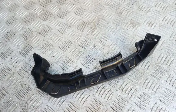 Hyundai i30 Front bumper mounting bracket ET030E