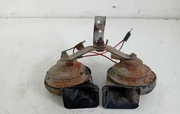 Volkswagen Transporter - Caravelle T4 Horn signal