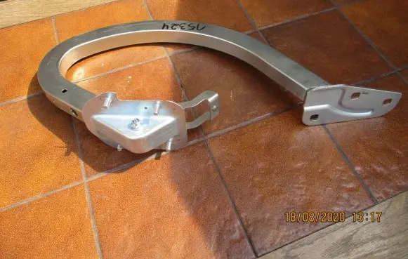 Jaguar XE Tailgate/trunk/boot hinge GX7342700AE