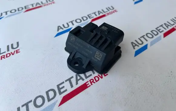 BMW 5 F10 F11 Glow plug pre-heat relay 8570087 7822098 12218570087