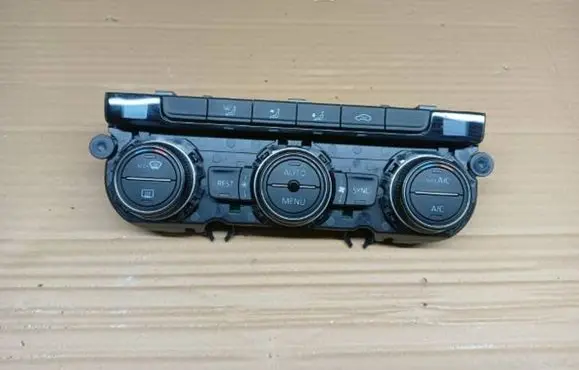 Volkswagen Tiguan Climate control unit 5NA907044M 901560220020 B00476762