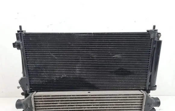 Opel Combo D Radiator set 887668000 896255500 896200000