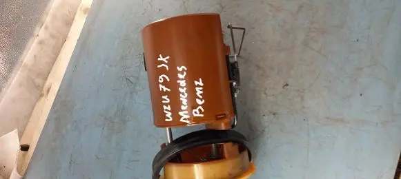 Mercedes-Benz Vito Viano W638 In-tank fuel pump