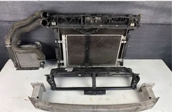 Peugeot 308 Radiator support slam panel 308LIFT