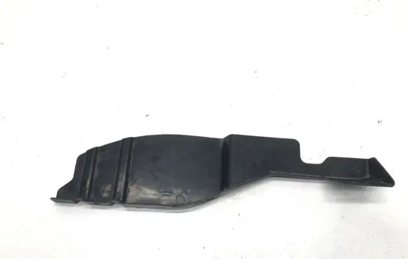 Mitsubishi Pajero Intercooler air guide/duct channel MB813337