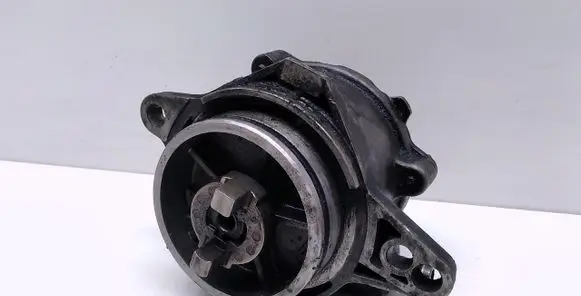BMW 5 E39 Vacuum pump 96110885 024375 2249939