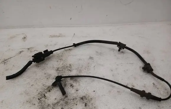 Opel Ampera ABS brake wheel speed sensor 13329258