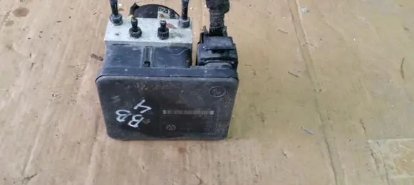 Volkswagen Golf IV ABS Pump