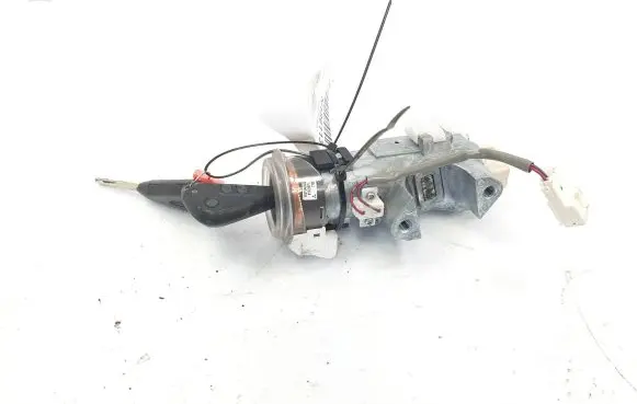 Subaru Impreza II Ignition lock 88215AG000